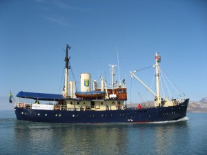 We passeren de boot Stockholm